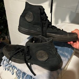 Converse All Star High Tops Men’s 9